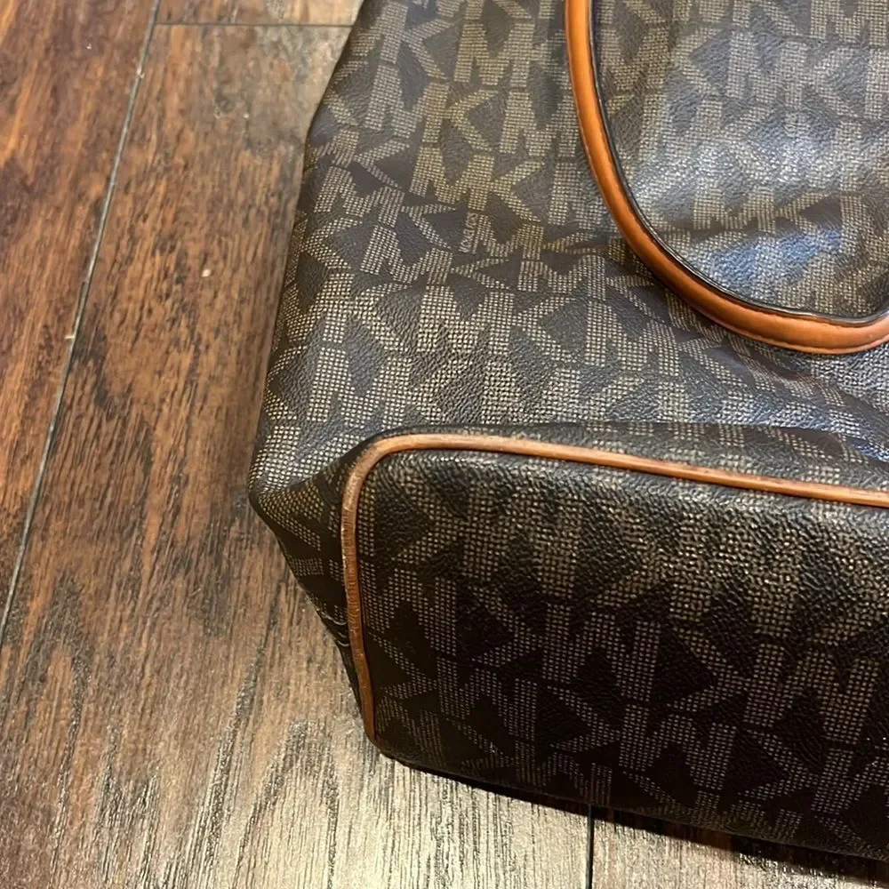 Michael Kors Signature Brown Tote Bag Shoulder Bag big in GUC